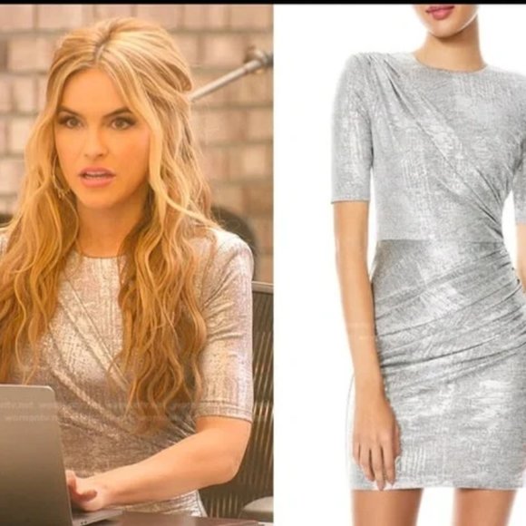 Alice + Olivia Silver Metallic Ruched Delora Mini Dreee - Picture 5 of 5